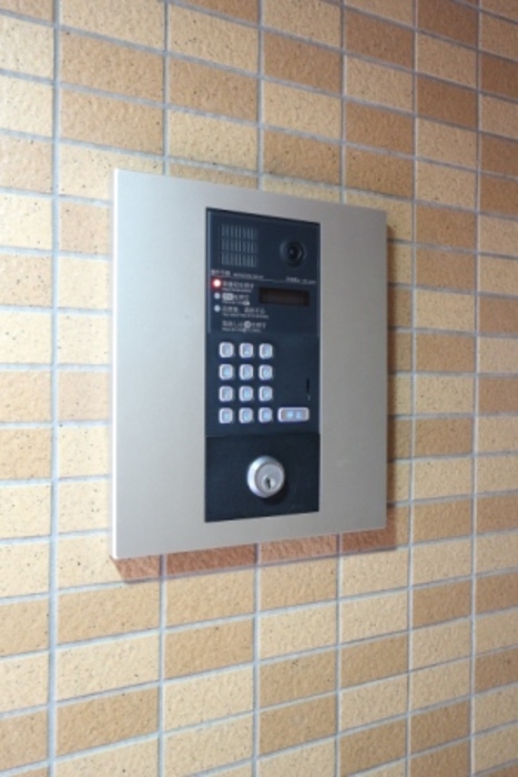 15/16 エントランス