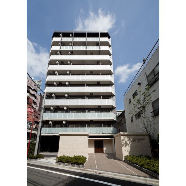 エステムコート池袋PRIME AXIAの外観