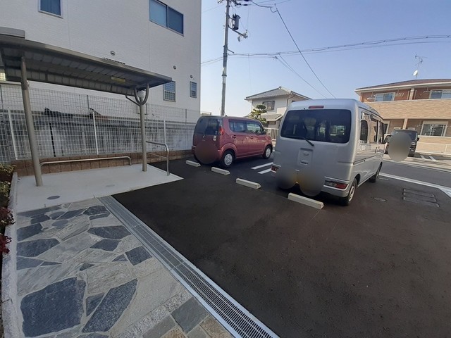 2/8 駐車場