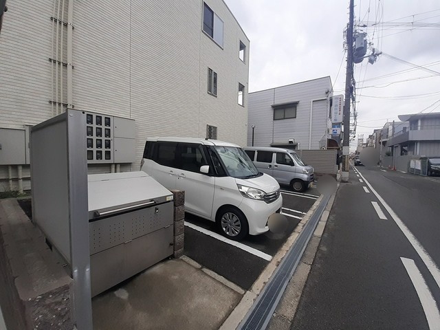 2/8 駐車場
