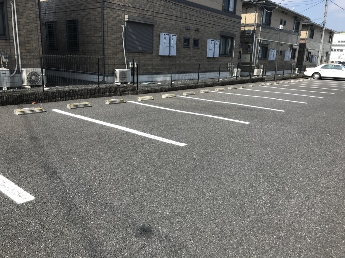 20/28 駐車場