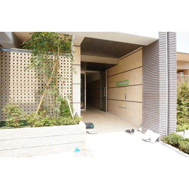 5/6 エントランス