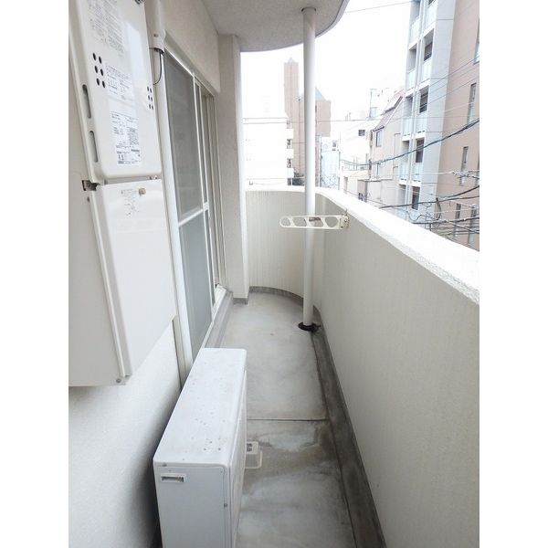 13/17 バルコニー