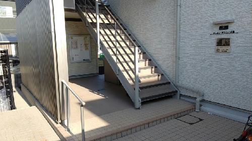 14/16 エントランス