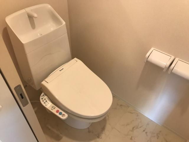13/28 トイレ