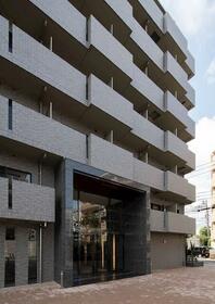 15/16 エントランス