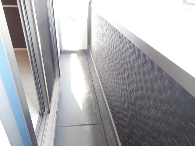 20/28 バルコニー