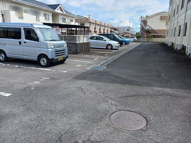 2/8 駐車場