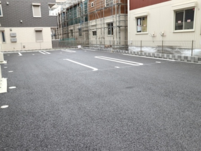 17/18 駐車場