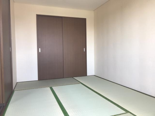 8/27 寝室