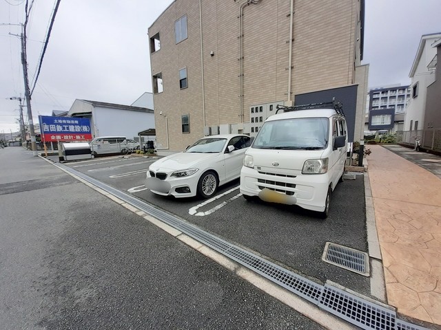 2/8 駐車場