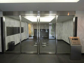 8/8 エントランス