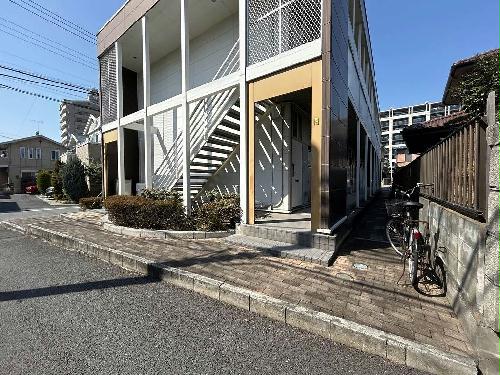 2/2 エントランス