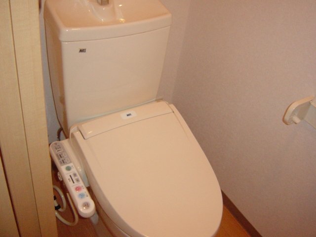 16/30 トイレ