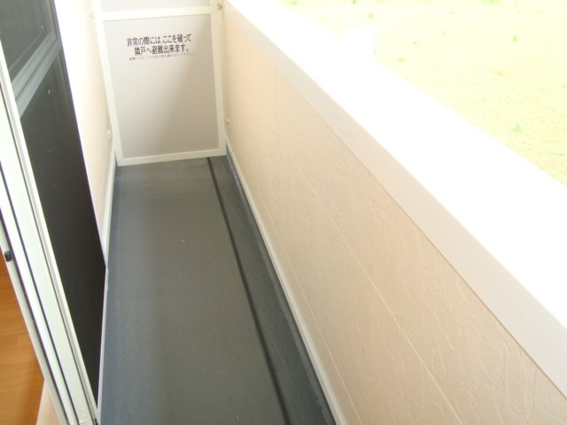 15/22 バルコニー