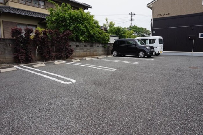 17/19 駐車場