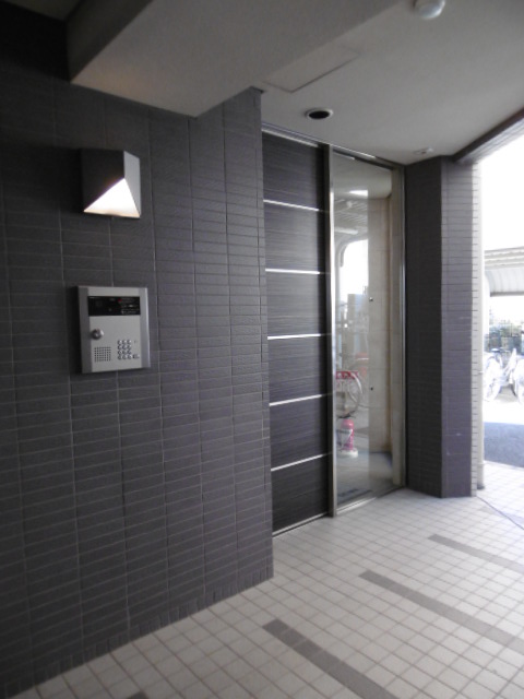 2/10 エントランス