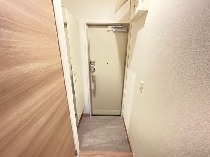 6/22 玄関