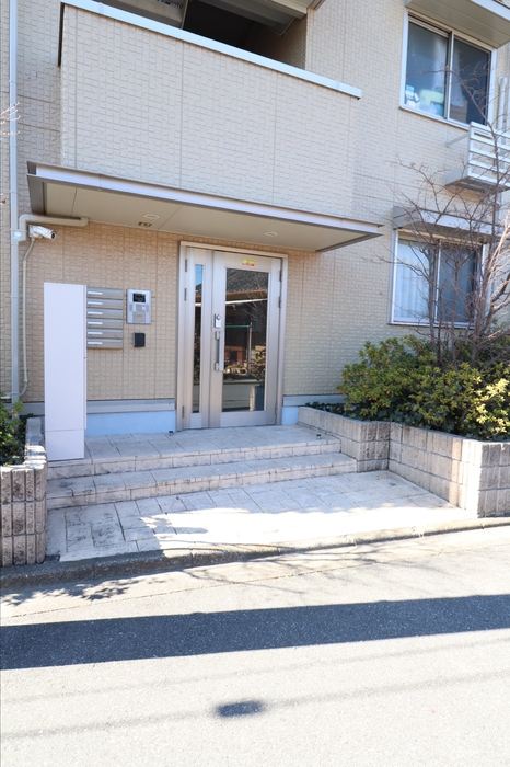 17/18 エントランス