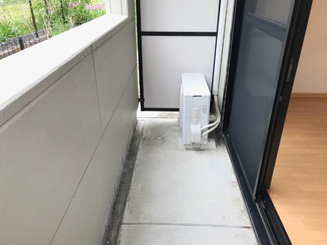 18/28 バルコニー