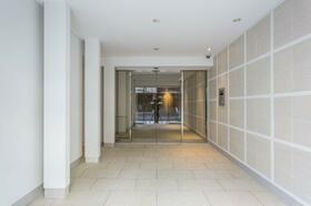 15/15 エントランス