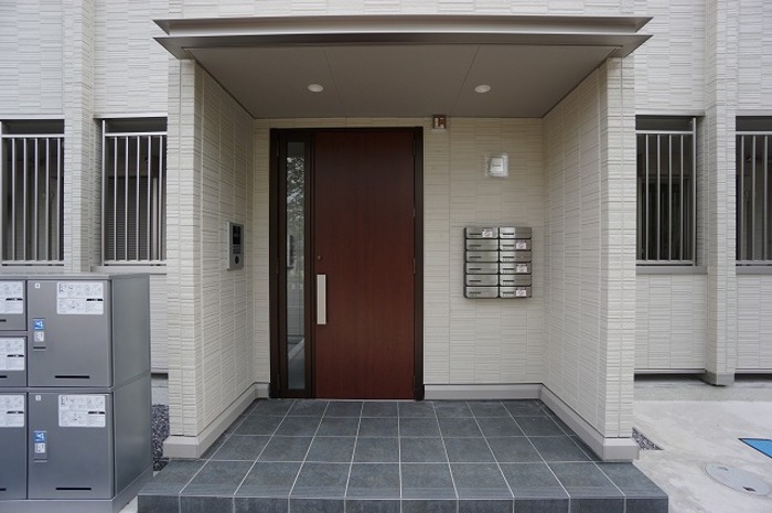 2/3 エントランス