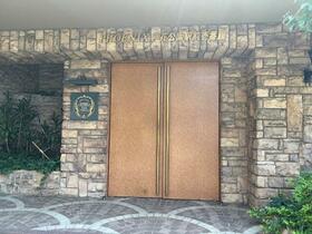 15/15 エントランス