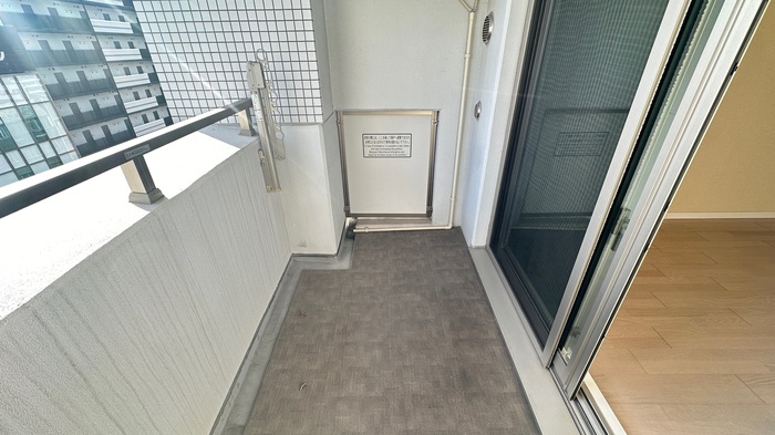 16/20 バルコニー