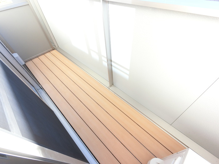 13/22 バルコニー