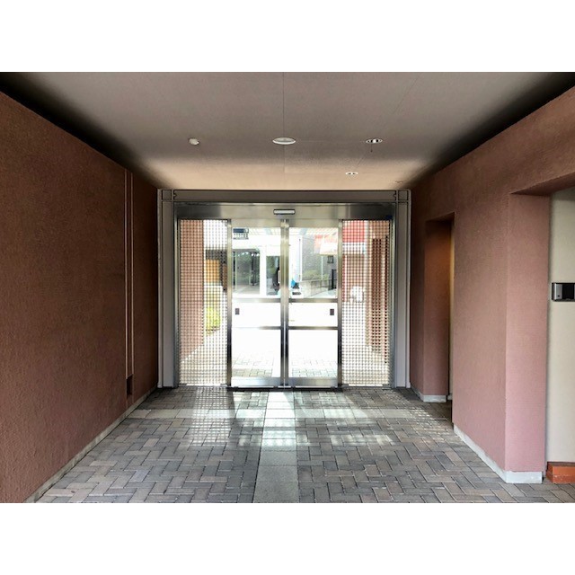 13/25 エントランス