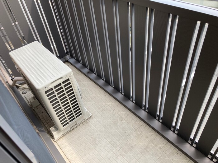 13/20 バルコニー