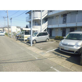 2/10 駐車場