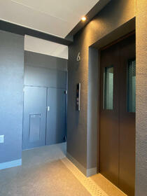 2/3 エントランス