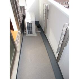 13/21 バルコニー