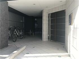 15/21 エントランス