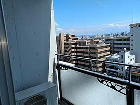 13/16 バルコニー