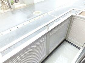 13/22 バルコニー