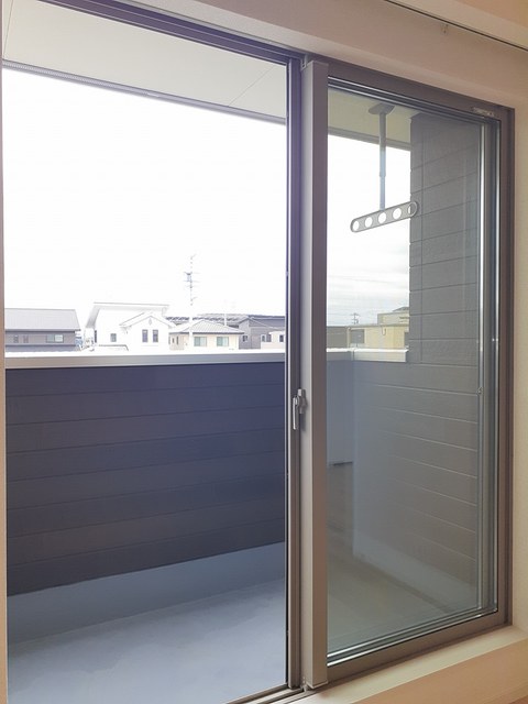 13/20 バルコニー