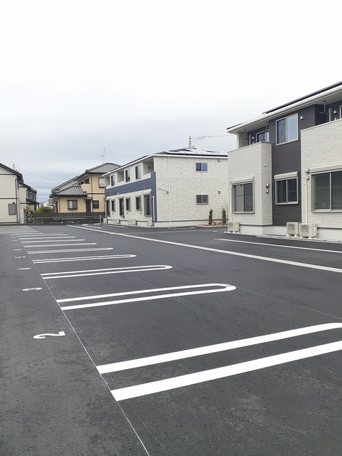 14/20 駐車場