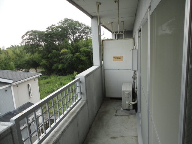 18/30 バルコニー