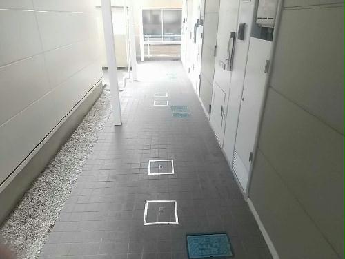 13/16 エントランス