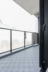 13/16 バルコニー