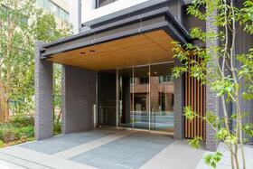 15/16 エントランス