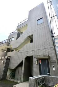 2/2 エントランス