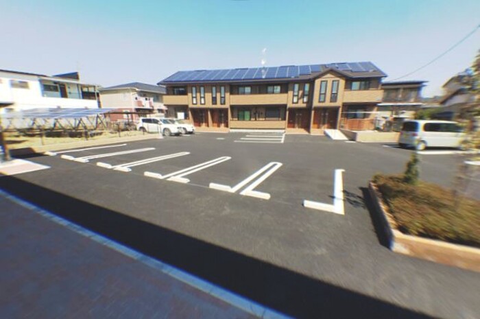 15/22 駐車場
