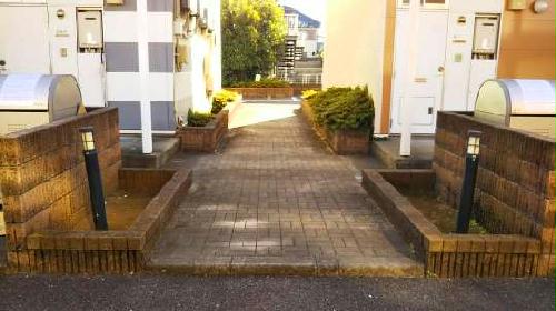 13/24 エントランス