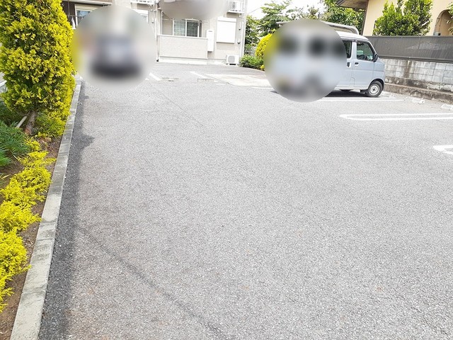 2/8 駐車場