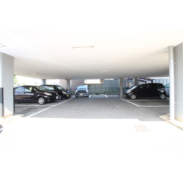 11/11 駐車場