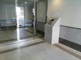 15/24 エントランス