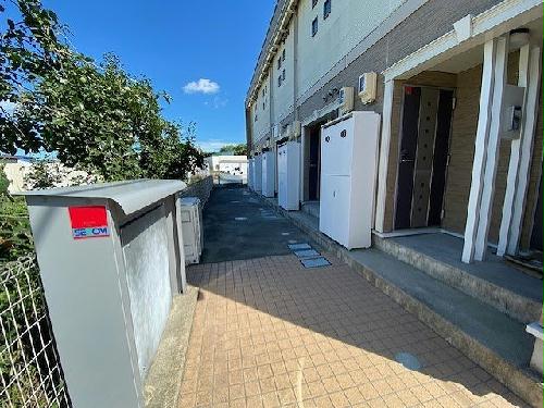 13/19 エントランス